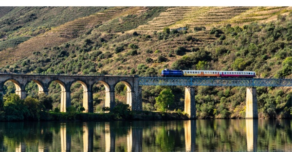 Train tours portugal