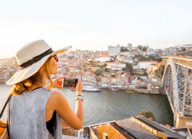 is portugal safe for solo female travellers