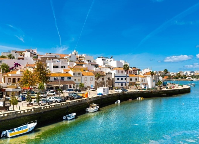 algarve safety